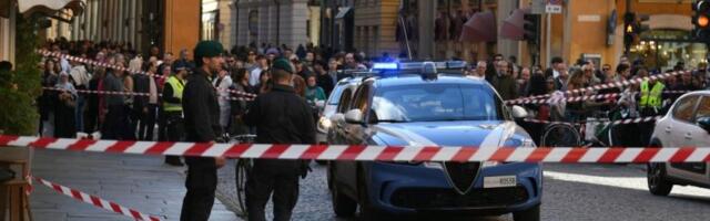 (UZNEMIRUJUĆI SNIMAK) VOZAČ ULETEO BRZINOM OD 100km/h U MASU I POKOSIO OSMORO LJUDI! Prolaznici ga dohvatili za gušu i KRENULI U LINČ!
