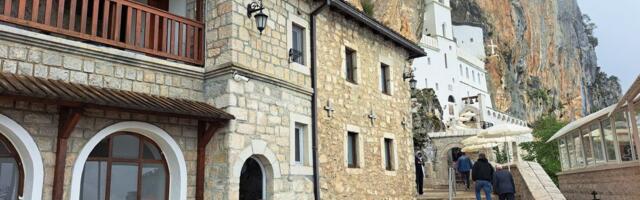 Čuda Svetog Vasilija Ostroškog vekovima se prepričavaju, ali ovu opomenu vernici nikada ne zaboravljaju