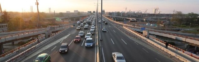 Lančani sudar pet vozila: Drama na autoputu