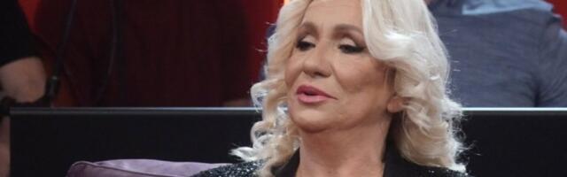 IZNENADNE VESTI O OPERISANOJ VESNI ZMIJANAC: Ovo je važan dan za pevačicu, poruke stižu sa svih strana!