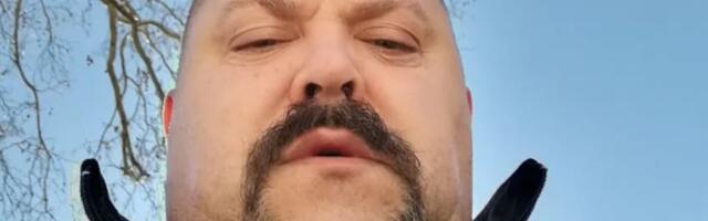 Jednu od POSLEDNJIH SLIKA stradali sin pevača iz šoua Nikad nije kasno je posvetio slavnom piscu! "Bravo!"