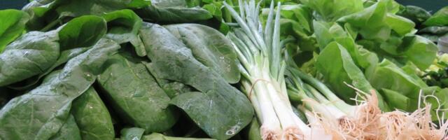 ANKETA: Da li voće, povrće i jaja kupujete na pijaci ili u marketima?