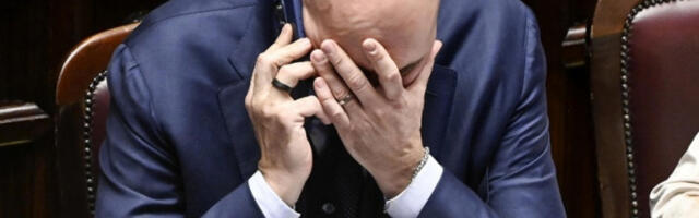 Италијански министар одбране добио несаницу због Ирана