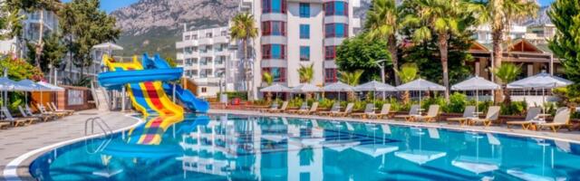 Gde se planine susreću sa morem: Kemer kao savršen izbor za leto