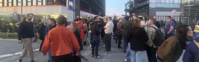 VIDEO: Zaposleni na N1 protestuju zbog smene Igora Božića