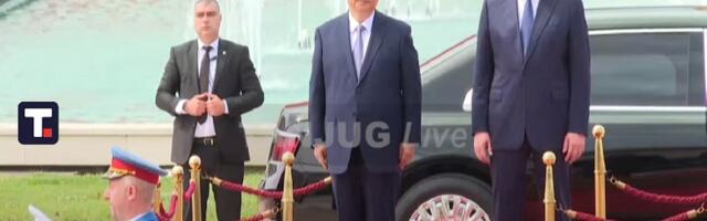 Vučić: Danas ispisujemo istoriju, istorijski značajna poseta Sija