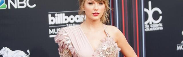 Zbog OVOG detalja fanovi Tejlor Svift su ubeđeni da se slavna pevačica UDALA U TAJNOSTI (FOTO)