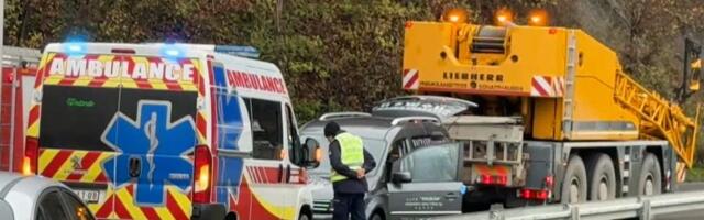 U TOKU IZVLAČENJE "AUDIJA" I TELA KOD OVČAR BANJE: Na licu mesta došlo i pogrebno preduzeće! (video)