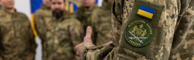 Украјинци отворили ватру на сопствене специјалце и стране борце