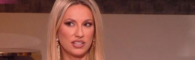 Rada Manojlović progovorila o vezi sa svojim vozačem: "Super se slažemo, on je najbolji od svih, dugo je tu"