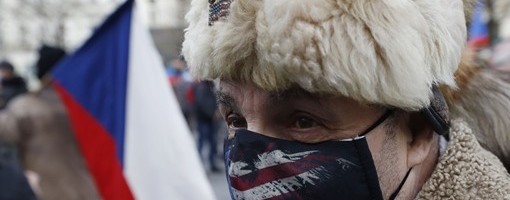 Češki senatori žale se na sanitarne mere vlade Ustavnom sudu