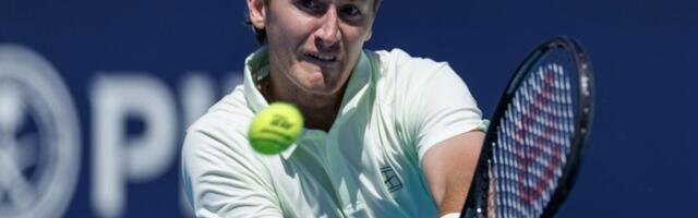 Nova senzacija u Majamiju: Eliminisao Alkaraza, pa izgubio od još jednog teniskog čuda iz Španije