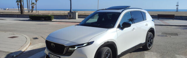 Prva vožnja u Barseloni: Mazda CX-5 2,5 e-Skyactiv G