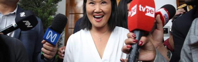 Zaklela se da će vladati čvrstom rukom kao nekad njen otac: Ko je Keiko Fudžimori, nova predsednica Perua?