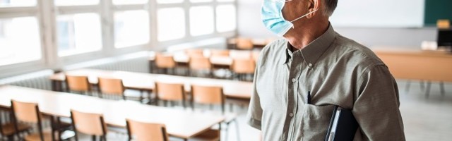 Vakcinisano 8.000 prosvetnih radnika u Srbiji