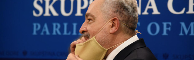 KRIVOKAPIĆ: Vlada neće odustati od normalizacije odnosa sa Srbijom