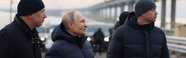 Rusija: Putin se provozao Krimskim mostom