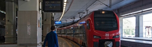 "Država platila 91 milion evra za rekonstrkciju pruge do Pančeva, a Beovoz ne saobraća"