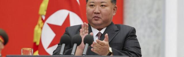 VATROMET, PATRIOTSKE PESME I MASOVNA KOREOGRAFIJA! Kim Džong Un prisustvovao proslavi Nove godine u Pjongjangu