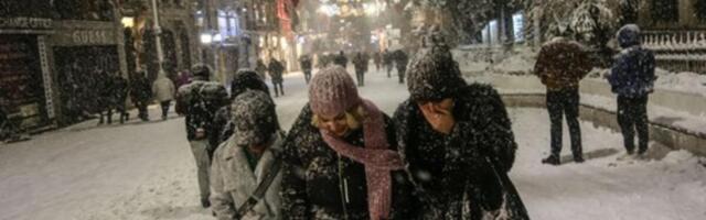 U Srbiju stiže olujna košava sa orkanskim udarima 100km/h! Izašla je prognoza za februar, i nije dobro!