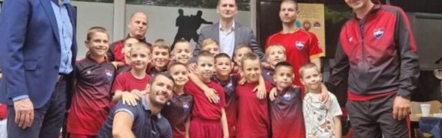 ŠESTI MALI SAJAM SPORTA U POŽAREVCU: Ovih dana divimo se Novaku Đokoviću i Nikoli Jokiću, a sutra ćemo vama! (FOTO)