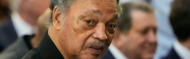 SRBIJA GA VRLO DOBRO PAMTI: Hospitalizovan američki sveštenik i čuveni borac za ljudska prava! (VIDEO)