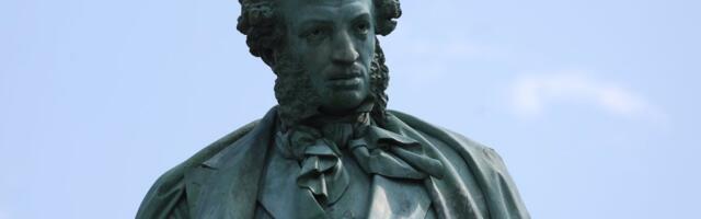 "Ne možete bez nas" - Puškin zauzeo Pariz, simbol ruske sile udarac za Zapad