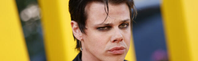 Песма „Zombie” ниже успехе и обраде