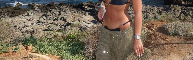 Olivija Holder /GALERIJA/