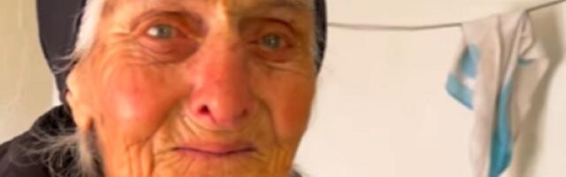 Najtužniji snimak u Srbiji! Baka Peja (90) plače jer joj je neko konačno zakucao na vrata: "Nema više nikoga"
