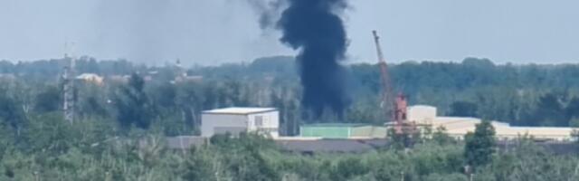 Panika u Bačkoj Palanci: Zapalila se deponija, širi se gust crni dim (FOTO)