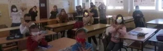 SKANDAL u Crnoj Gori: Nastavnica iz Ulcinja na času naterala učenike da promovišu VELIKU ALBANIJU! (FOTO)