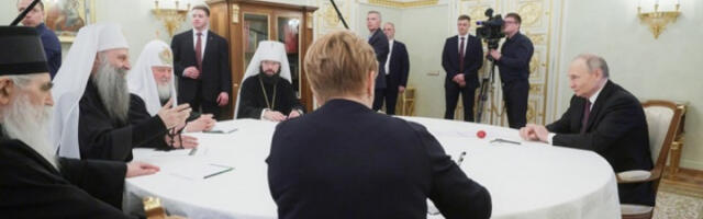 Разговор Путина, Кирила и Порфирија: Превазићи искушење - обојену револуцију