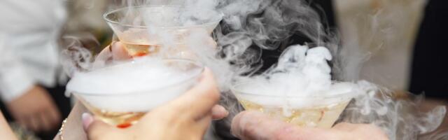 Koktel sa tečnim azotom zamalo ubio gosta na korporativnoj proslavi u Moskvi