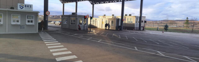 ALBANSKI POLICAJAC POKUŠAO DA PRENESE MILION EVRA PREKO GRANICE! Uhvaćen na Merdaru - ODMAH SUSPENDOVAN! (FOTO)