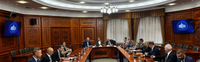 Мацут са амбасадором ЕУ: Хитно решити проблем боравка српских возача у Шенгену