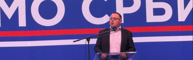 PROFESOR PEŠIĆ NA SVENARODNOM SKUPU: Stalno nam se preti zbog protivljenju blokadama i anarhiji! Nećemo se predati, sačuvaćemo Srbiju