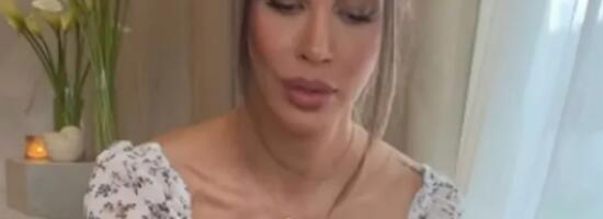 POZNATA SRPKINJA OFARBALA JAJA, A SVI JOJ BLENU U... Mreže se USIJALE, muškarci ne znaju gde pre da gledaju (GALERIJA)