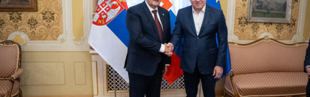 Гашић у Словачкој, Србија заинтересована за јачање сарадње у области одбране