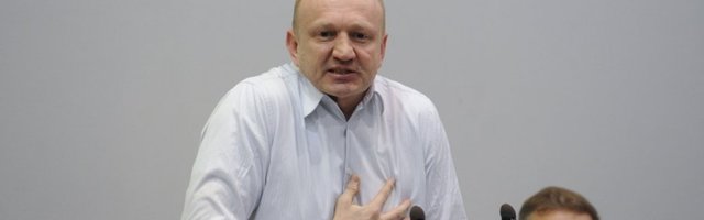 "Trla baba lan": Opozicija troši reči umesto nešto da predloži
