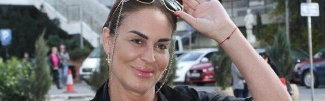 POPADALE VILICE! Milena Kačevanda pokazala VERENIČKI PRSTEN, sija kao Anin ROLEKS! (FOTO)