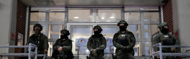 „Dobro veče, srećna Nova godina“: Svrgnuti lider Venecuele u lisicama prebačen u federalni pritvor u Bruklinu