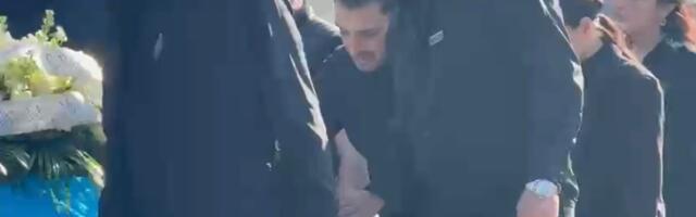 Najpotresnija scena - Darko Lazić ne može da se odvoji od brata, drži se za sanduk: "To je samo privremeno"