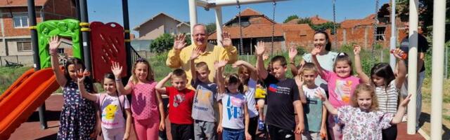 Grad Leskovac za jednokratne pomoći, komunalne usluge i resertifikaciju dečijih igrališta isplatio 3,4 miliona dinara