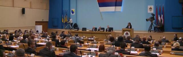 Dodik: Građani RS da se izjasne na referendumu o vraćanju nadležnosti i Ustavu