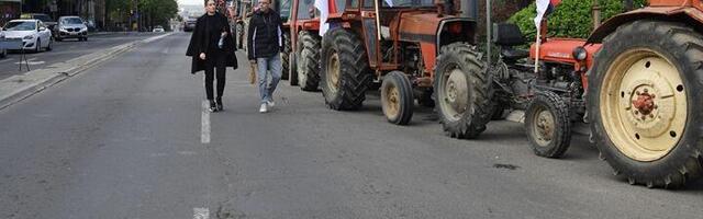 Tužioci reagovali na Vučićevu izjavu da će podneti krivičnu prijavu protiv njih u vezi sa slučajem traktora
