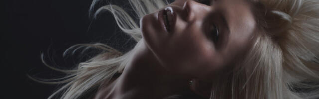 DOTAKNITE ŽENU NA OVA TRI MESTA I ODMAH ĆE BITI SPREMNA NA "AKCIJU": Muškarci u neverici da je ovo moguće - uzbuđenje se "krije" baš tu!