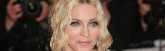 Madona se pohvalila torbicom od čije CENE će vas ZABOLETI GLAVA (FOTO)