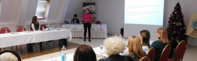 POMOĆ U KUĆI ZA PETNAESTORO DECE I MLADIH: Stručni skup o inkluziji dece sa smetnjama u Banji Koviljači