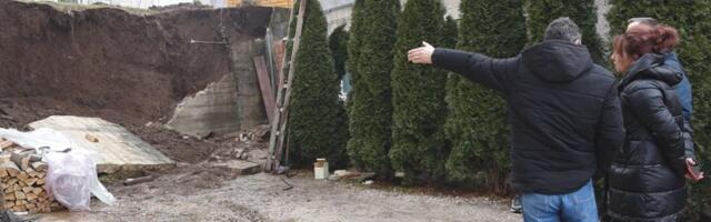 Drama u pribojskom naselju Poljice: Voda srušila zid između dve kuće